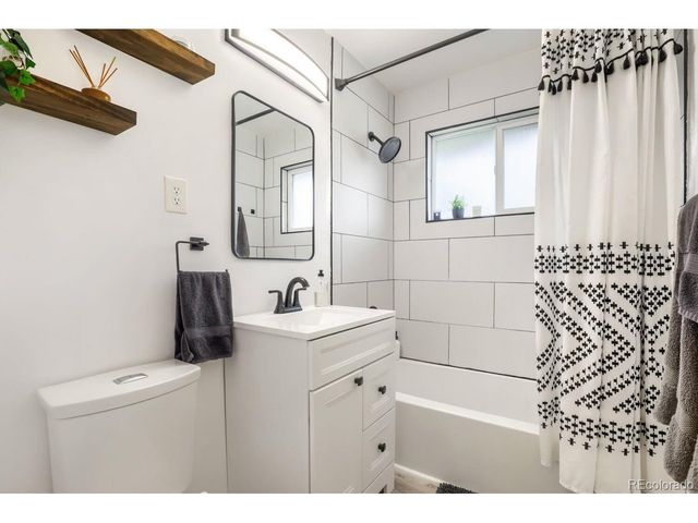 2089 S Raleigh St, Denver, CO 80219