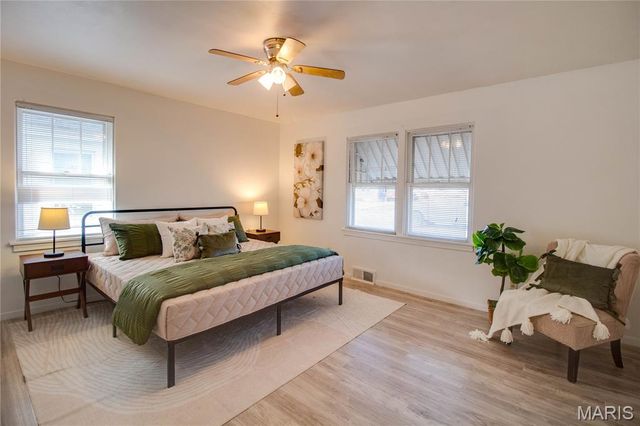 3413 Milton Drive, Alton, IL 62002