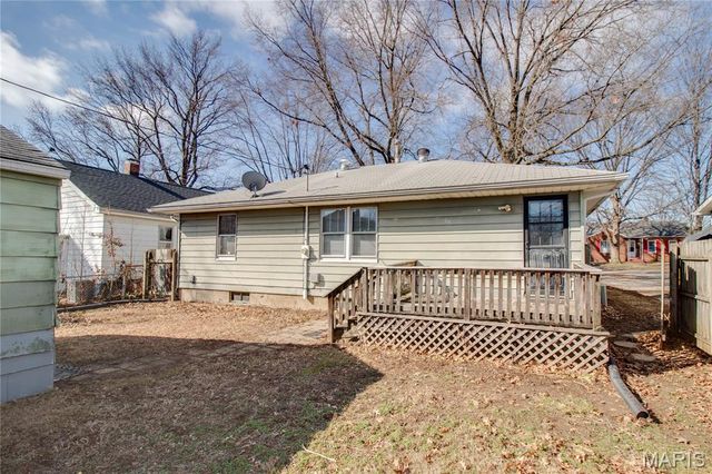 3413 Milton Drive, Alton, IL 62002