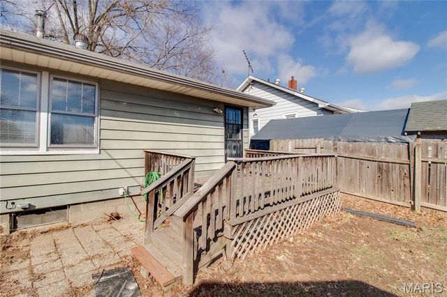 3413 Milton Drive, Alton, IL 62002