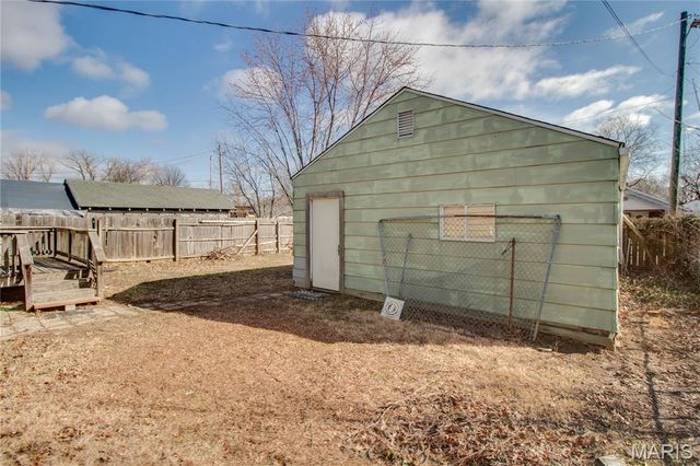 3413 Milton Drive, Alton, IL 62002