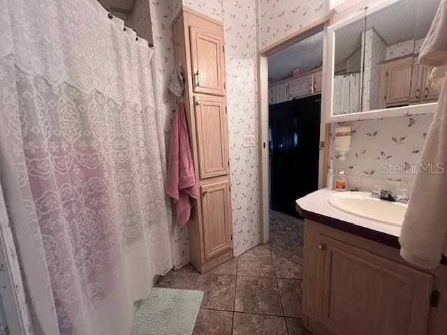 200 SKY CREST LOOP, Davenport, FL 33837