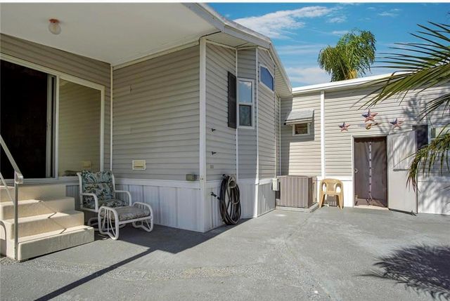 200 SKY CREST LOOP, Davenport, FL 33837