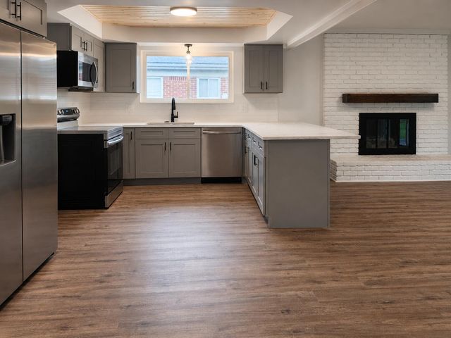 13070 Picadilly Drive, Sterling Heights City, MI 48312