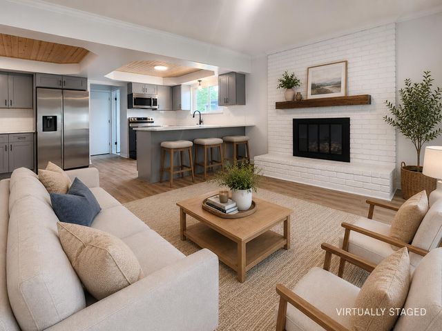 13070 Picadilly Drive, Sterling Heights City, MI 48312