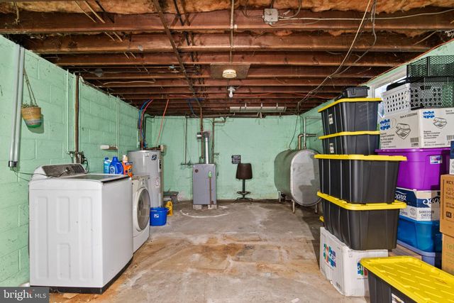 401 VILLAGE RD, Harrisburg, PA 17112