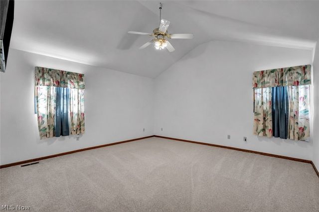 7358 Oakhill Road, Bedford, OH 44146