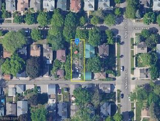 866 Clear Avenue E, Saint Paul, MN 55106