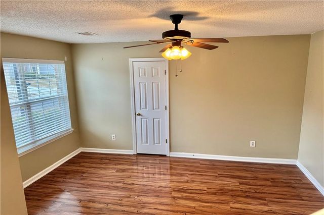 4270 Holliday Road, Atlanta, GA 30349