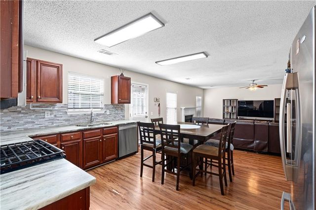 4270 Holliday Road, Atlanta, GA 30349