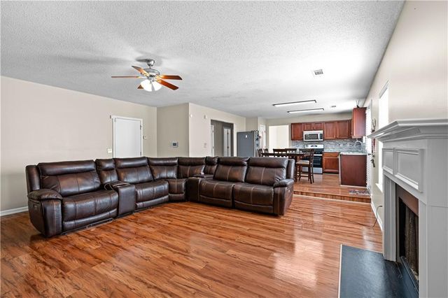 4270 Holliday Road, Atlanta, GA 30349