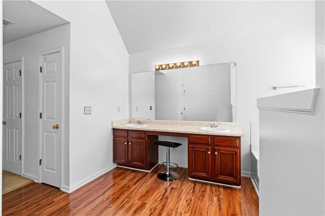 4270 Holliday Road, Atlanta, GA 30349