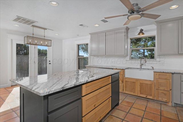 10940 CRESTWAY Drive, Canyon, TX 79015