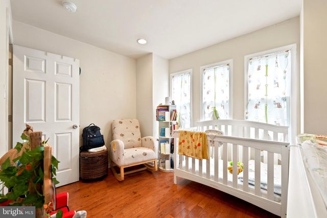 1214 S 4TH ST, Philadelphia, PA 19147