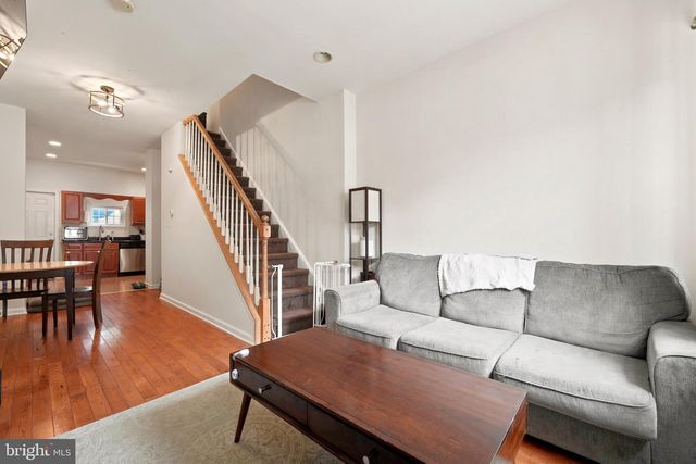 1214 S 4TH ST, Philadelphia, PA 19147
