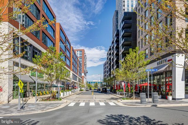 1318 KURTZ RD, Mclean, VA 22101