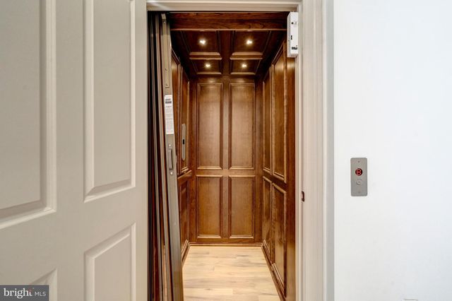 1318 KURTZ RD, Mclean, VA 22101