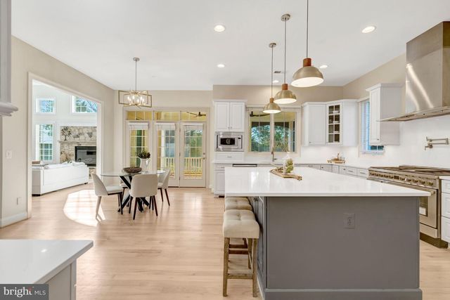 1318 KURTZ RD, Mclean, VA 22101