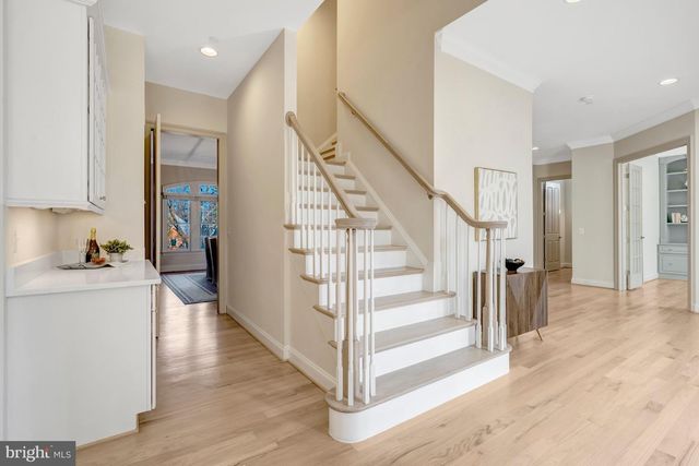 1318 KURTZ RD, Mclean, VA 22101