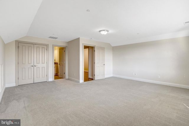 1318 KURTZ RD, Mclean, VA 22101