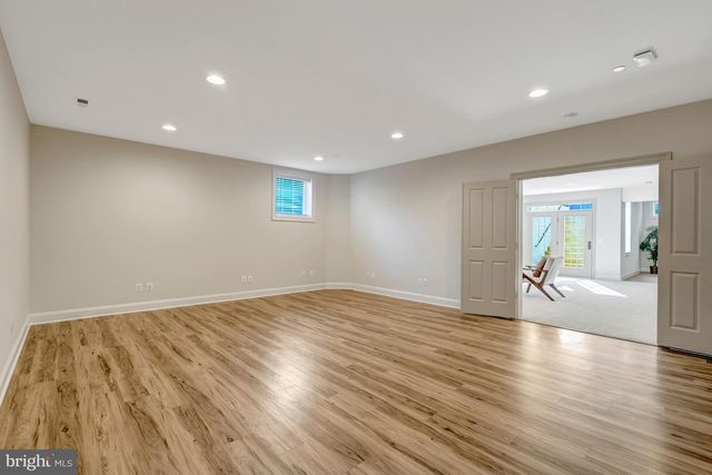 1318 KURTZ RD, Mclean, VA 22101