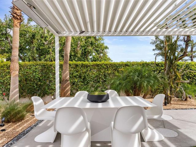 48674 Vista Viejo Drive, Palm Desert, CA 92260