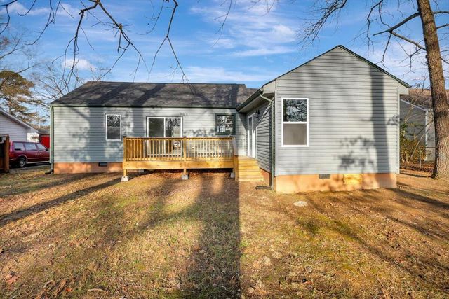 610 Woodvale Avenue, Chattanooga, TN 37411