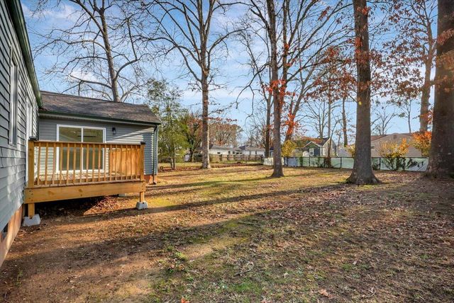 610 Woodvale Avenue, Chattanooga, TN 37411
