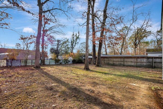 610 Woodvale Avenue, Chattanooga, TN 37411