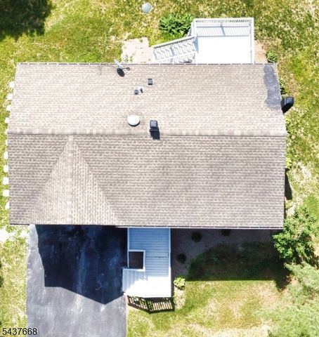43 Courtland Dr, Wantage Twp., NJ 07461
