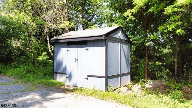 43 Courtland Dr, Wantage Twp., NJ 07461