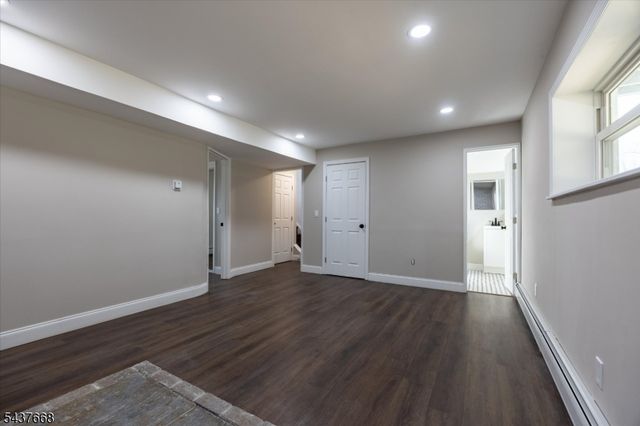 43 Courtland Dr, Wantage Twp., NJ 07461