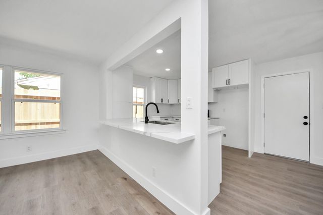 11222 Cliffwood Drive, Houston, TX 77035