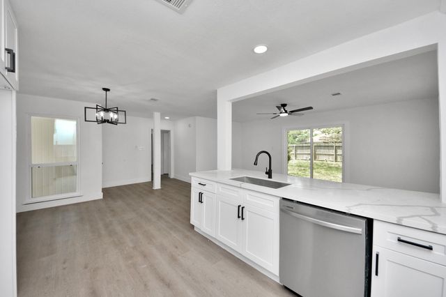 11222 Cliffwood Drive, Houston, TX 77035