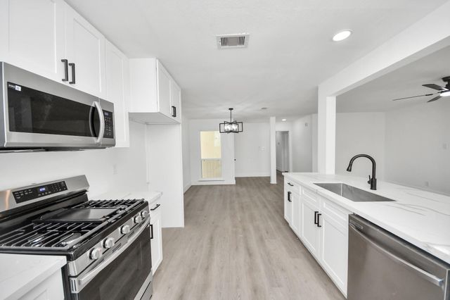 11222 Cliffwood Drive, Houston, TX 77035