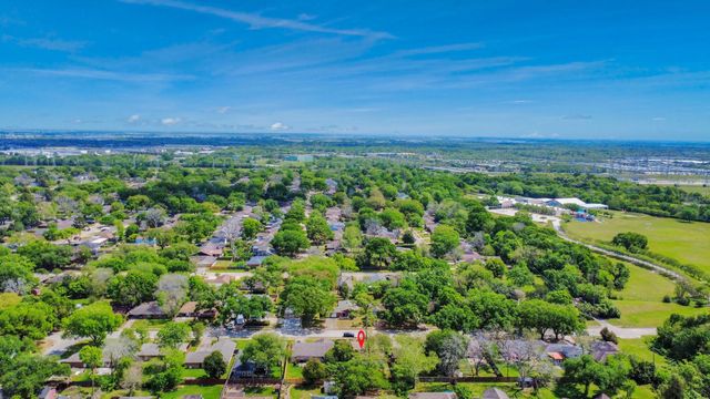 11222 Cliffwood Drive, Houston, TX 77035