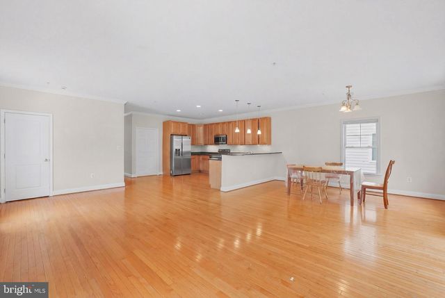 4702 TECUMSEH ST, College Park, MD 20740