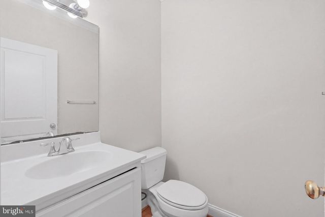 4702 TECUMSEH ST, College Park, MD 20740