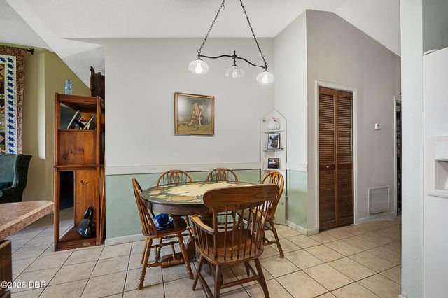 2372 Mitchell Island Road, Deltona, FL 32738