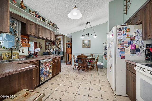 2372 Mitchell Island Road, Deltona, FL 32738
