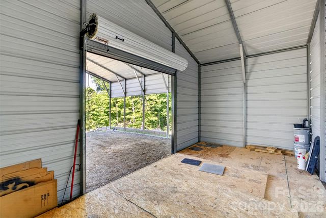138 Kasler Road, Cowpens, SC 29330