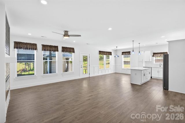 138 Kasler Road, Cowpens, SC 29330