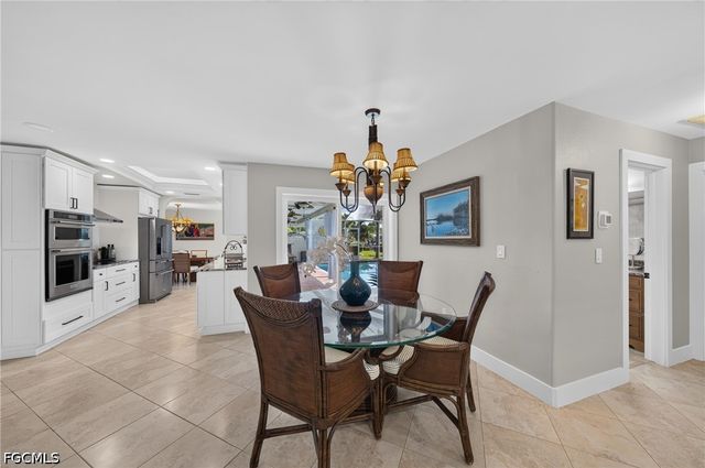 1812 SE 37th TER, Cape Coral, FL 33904