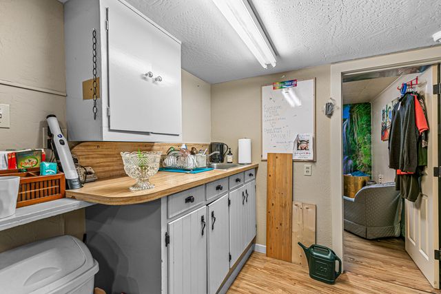 275 E Main Street, Ashland, OR 97520