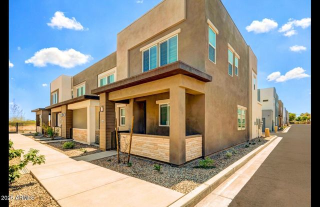 16830 N 141st Avenue 3A, Surprise, AZ 85374