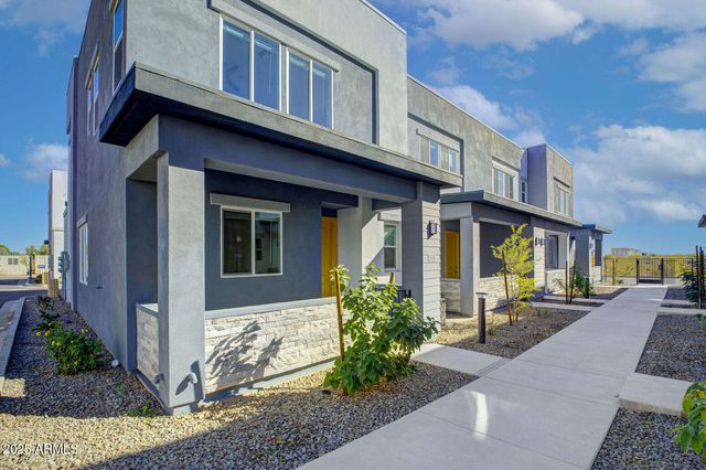 16830 N 141st Avenue 3A, Surprise, AZ 85374