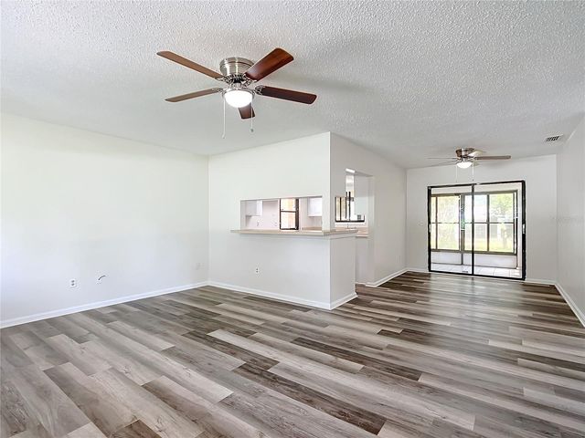 8917 SW 104TH PLACE, Ocala, FL 34481