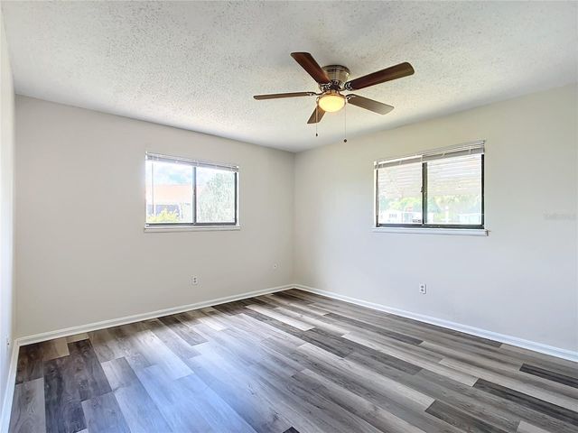 8917 SW 104TH PLACE, Ocala, FL 34481