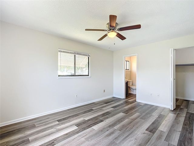 8917 SW 104TH PLACE, Ocala, FL 34481