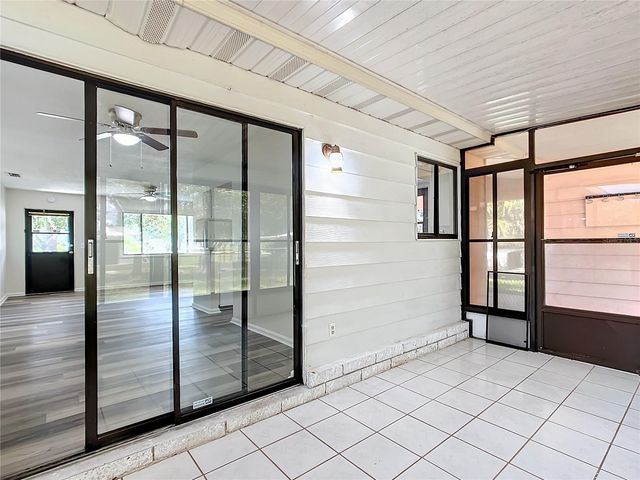 8917 SW 104TH PLACE, Ocala, FL 34481